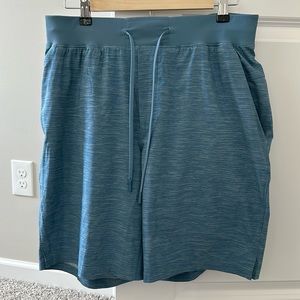 Men’s Lululemon Athletic Shorts WITH liner